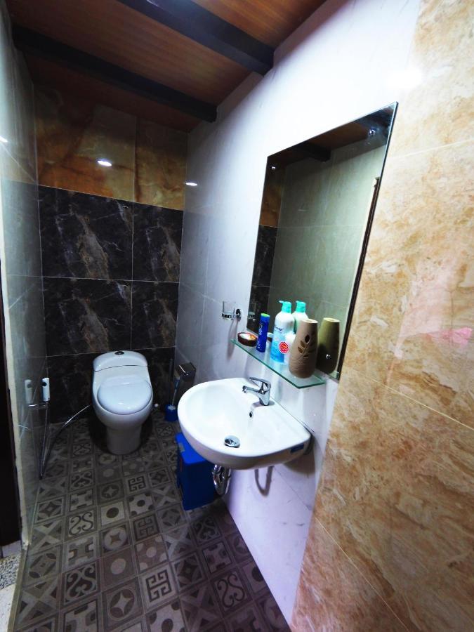 Capung Guesthouse Jimbaran  Exterior photo